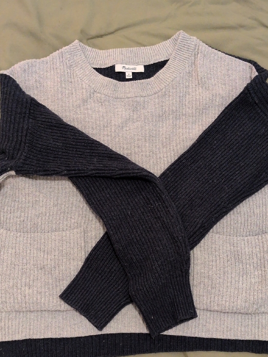 Madewell Sweaters - Madewell Two-Tone Gray and Navy Blue Crewneck Sweater